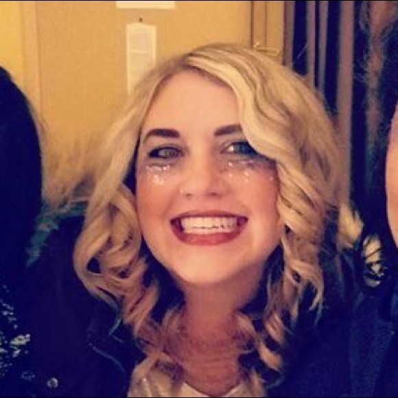 Meet your Posher, Melissa - Picture 1 of 1